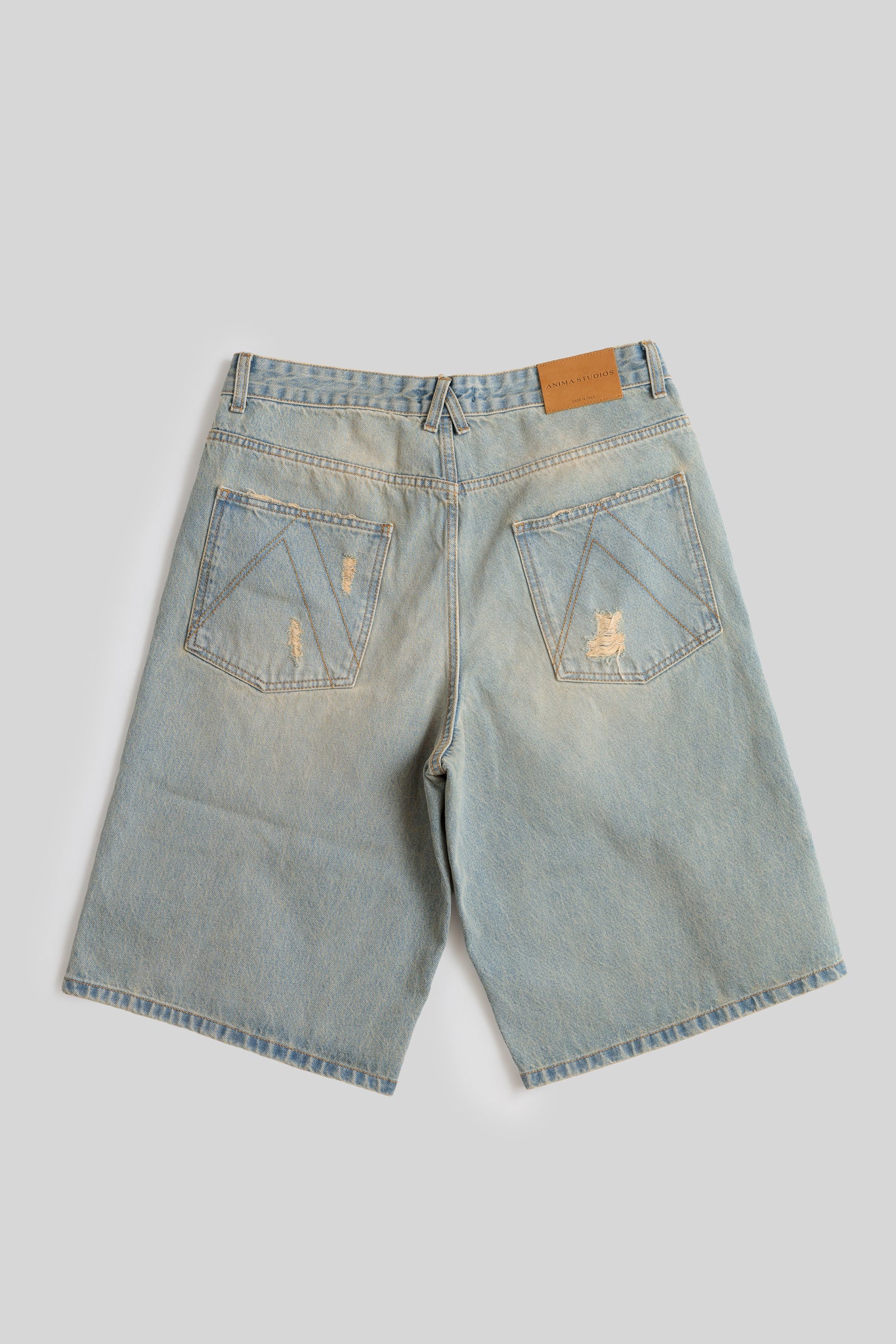 Distressed Denim Blu Shorts