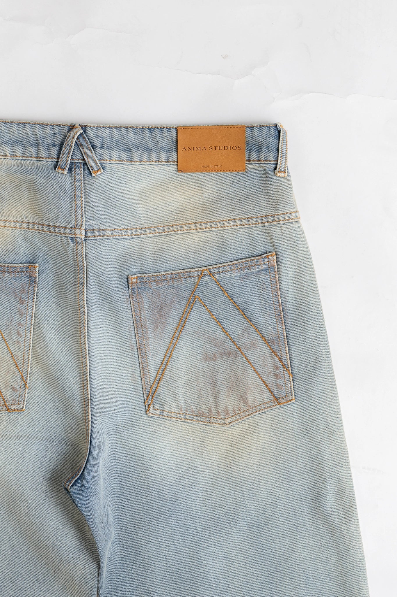 Dirty Washed Baggy Denim