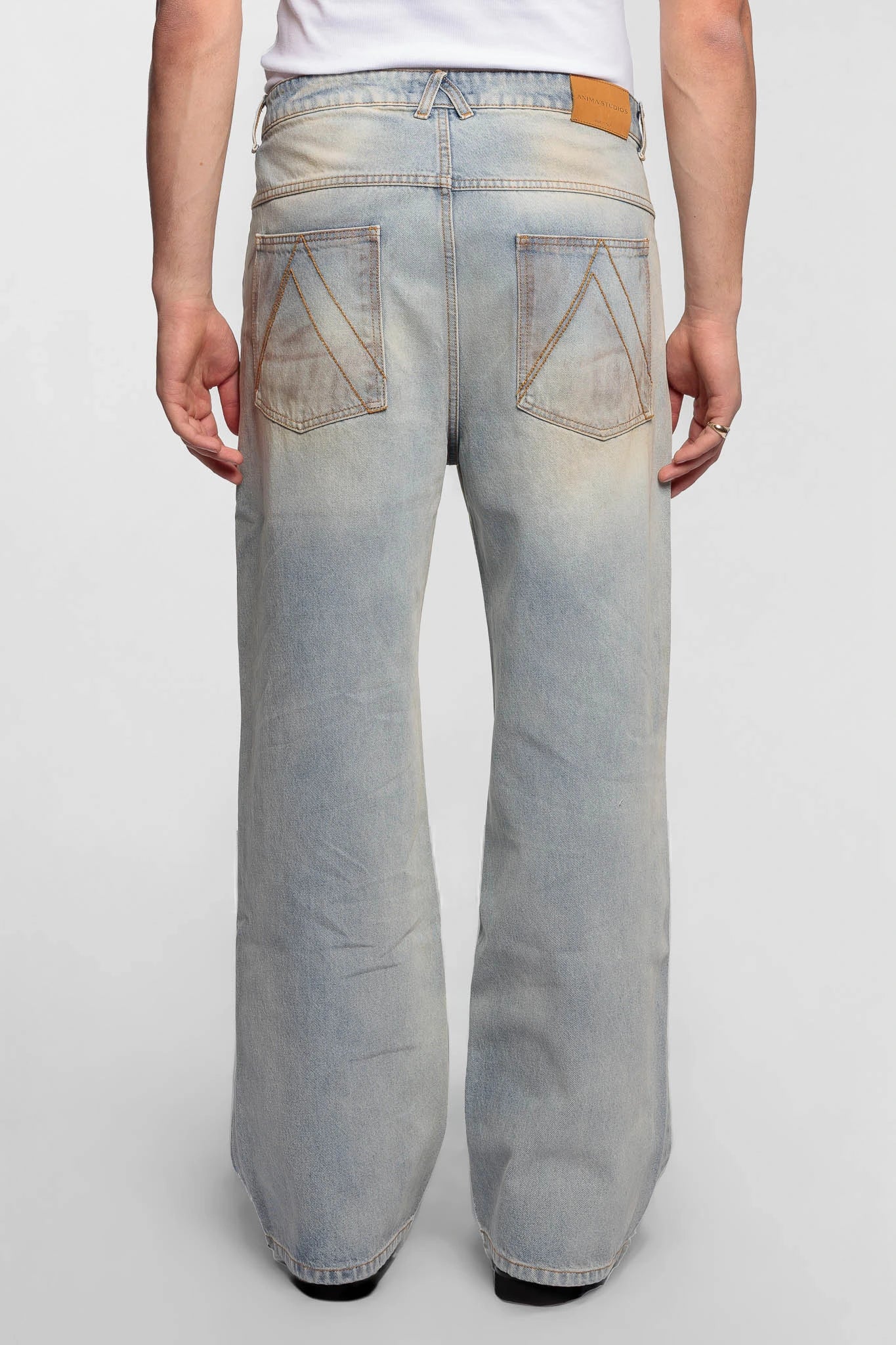 Dirty Washed Baggy Denim