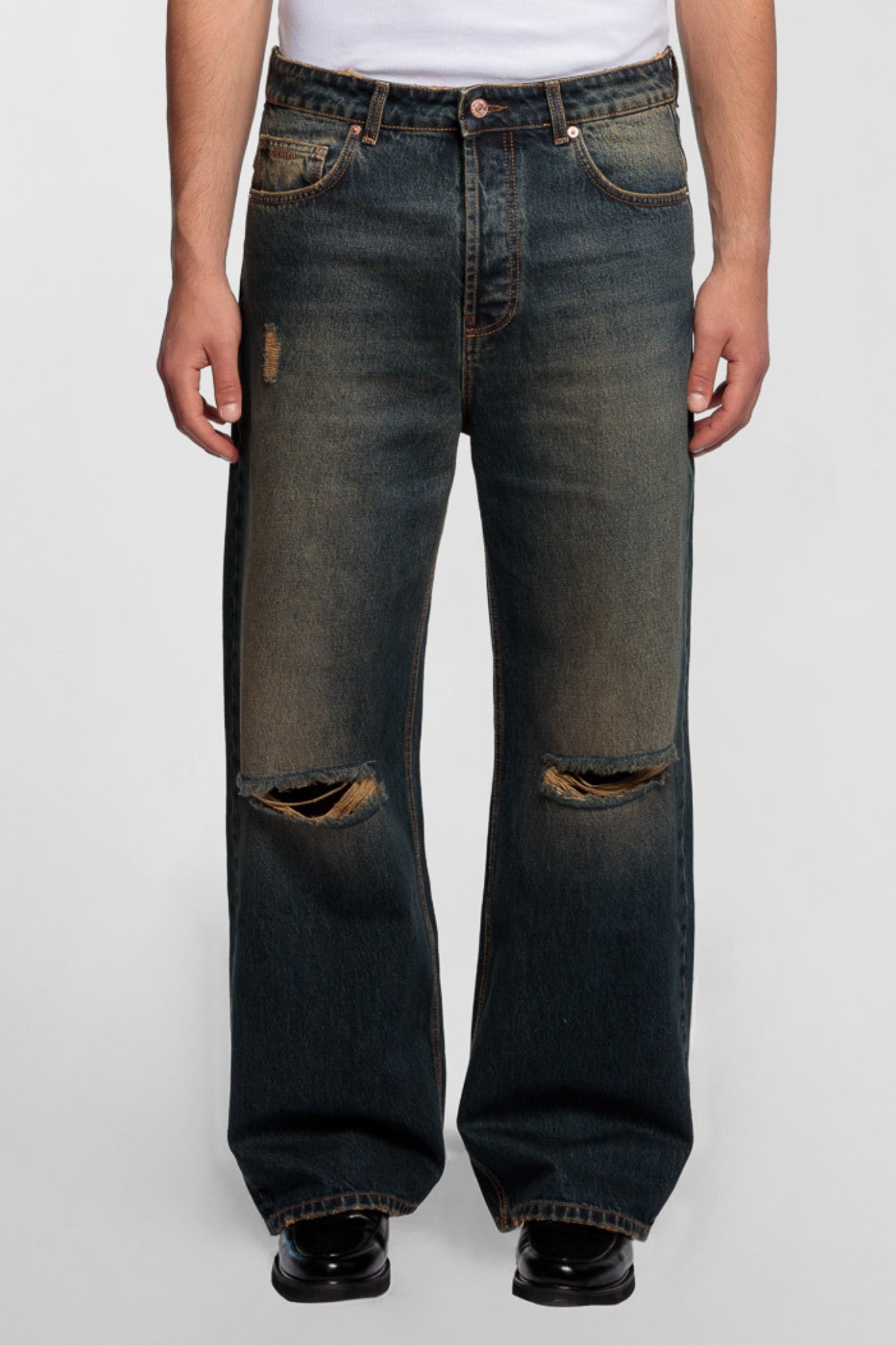 Sand Washed Baggy Denim