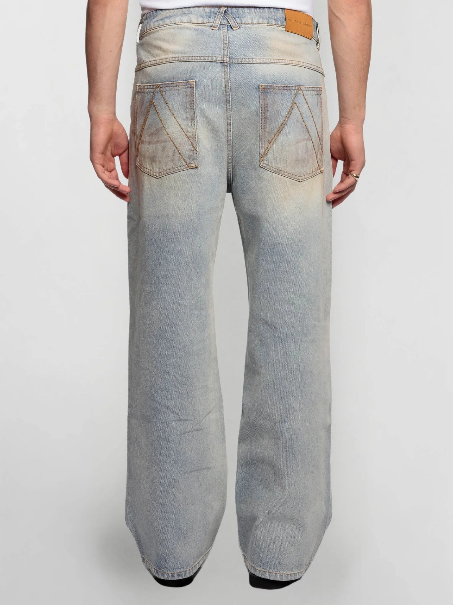 Dirty Washed Baggy Denim