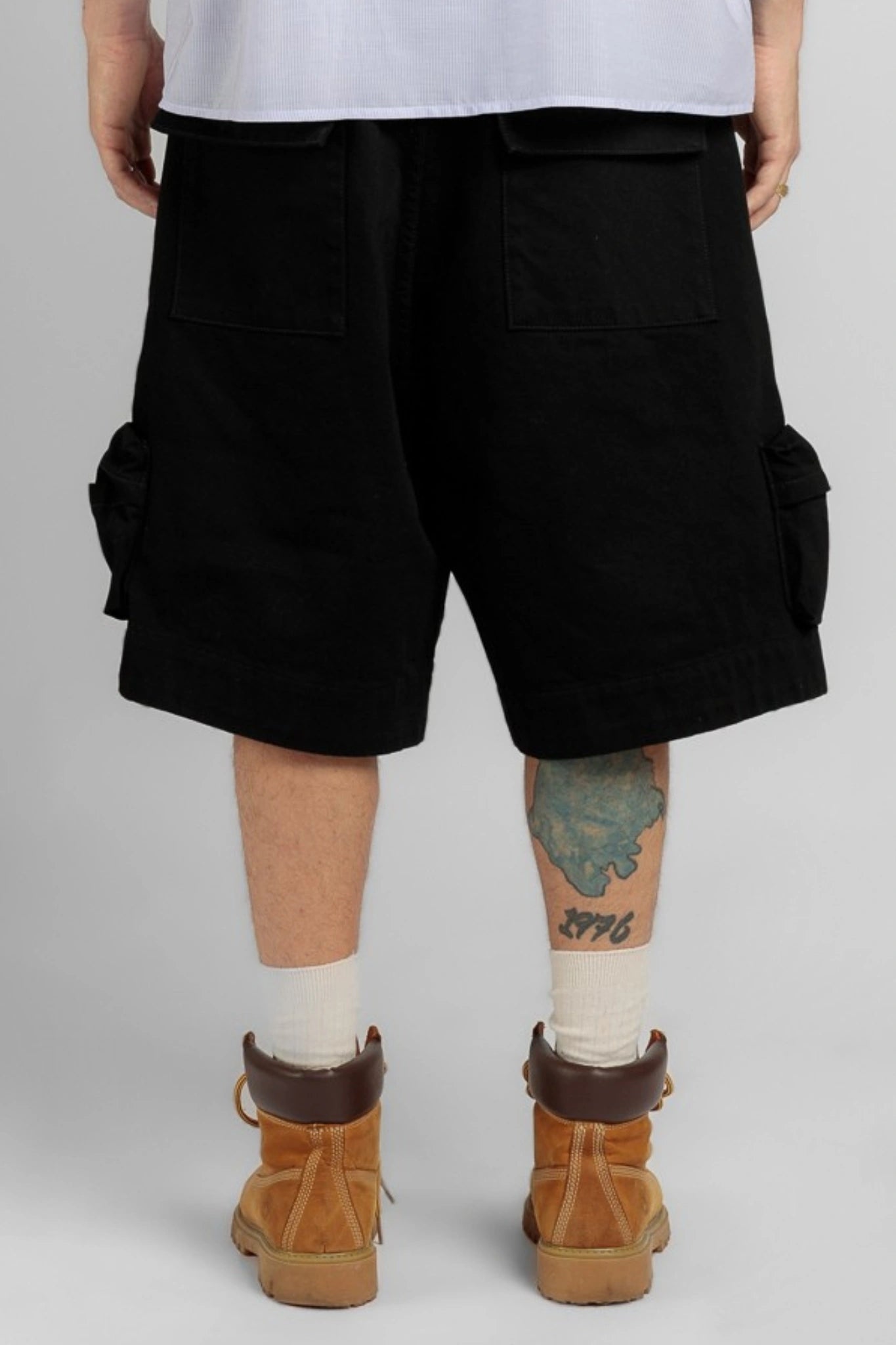 Black Eight Pockets Cargo Shorts