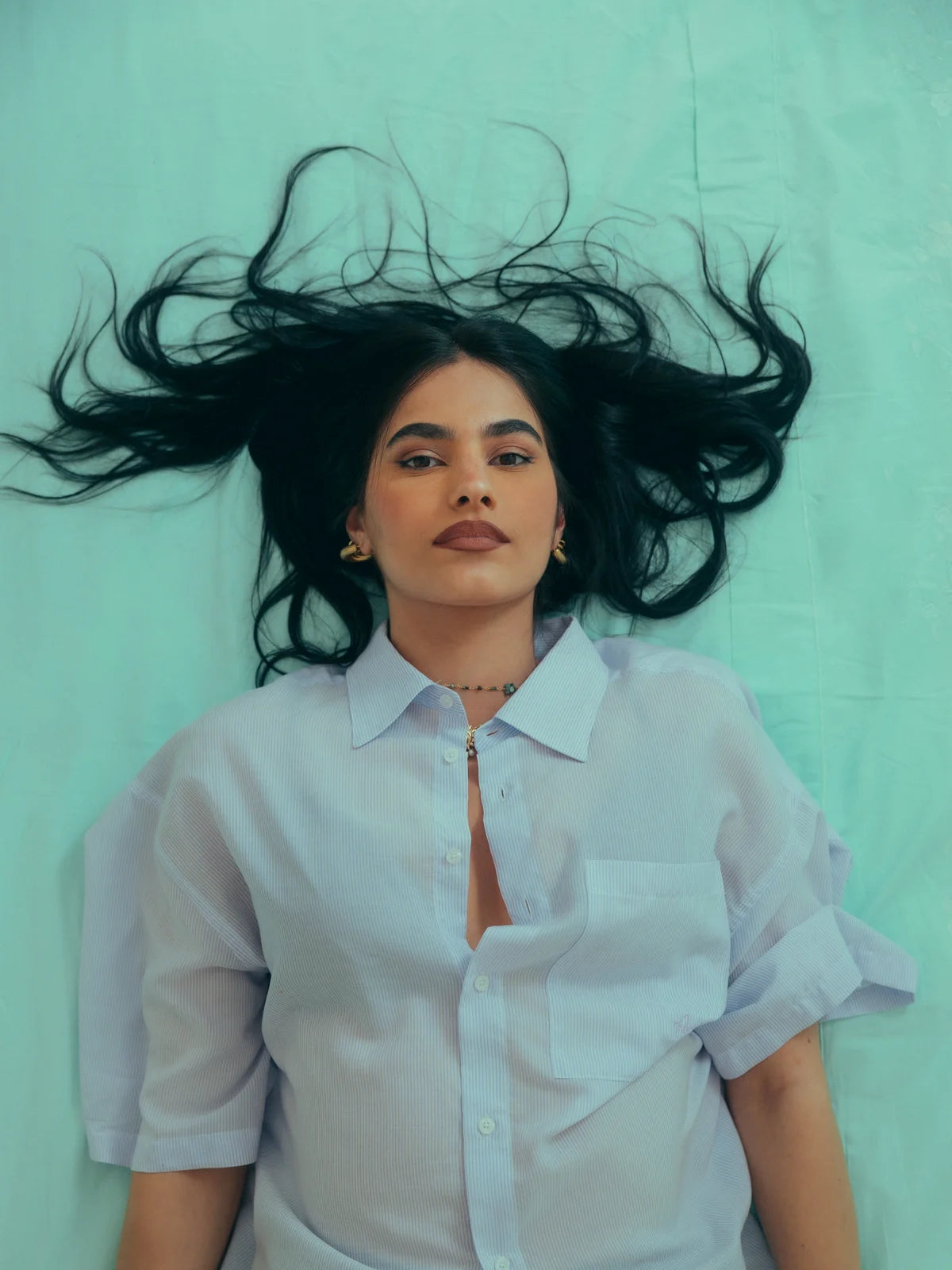 The Art of Dreams, sdraiata con i capelli al vento